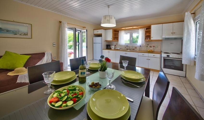 Villa Esperanza Lefkada City Bagian luar foto